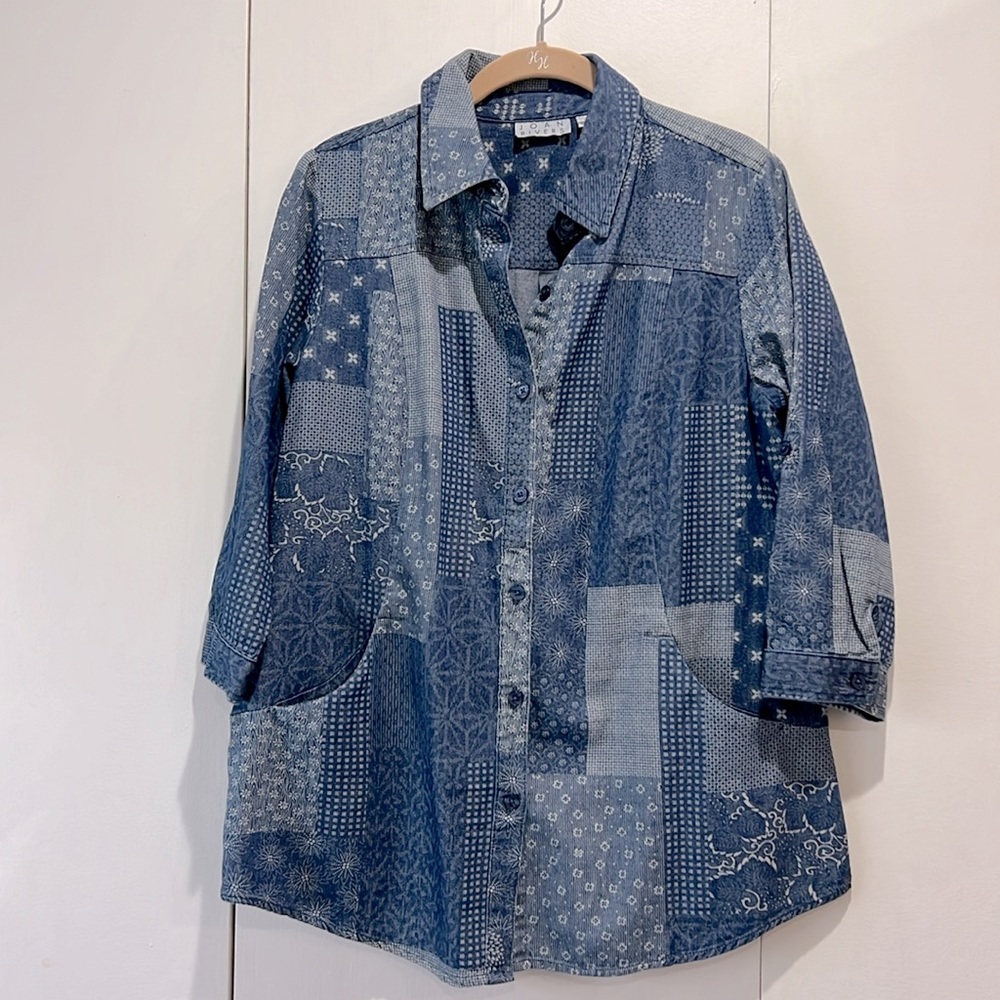 Joan Rivers Button Down Denim Patchwork Print Shi… - image 6